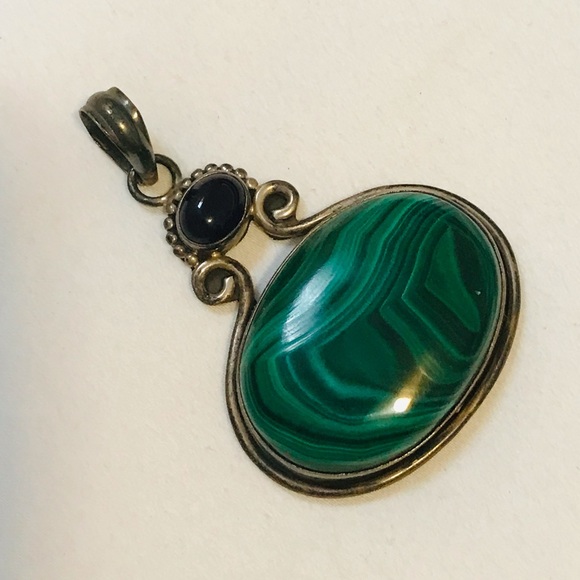 Antique Pendant - Malachite and Sterling Silver - Picture 2 of 4